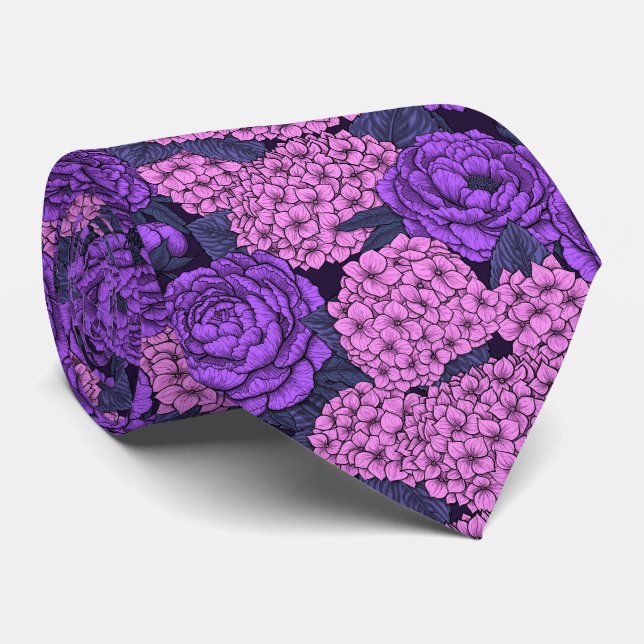 Peony and hydrangea in pink and violet tie (Rolled)