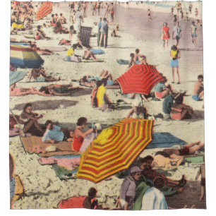 PEOPLE ON BEACH DURING DAYTIME