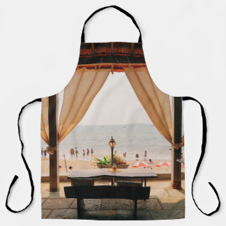 PEOPLE ON SEASHORE APRON