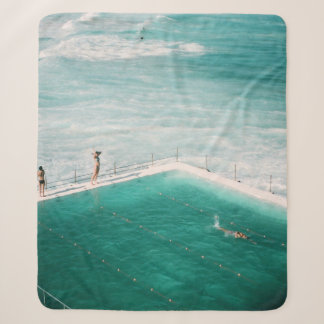 People standing and swimming on swimming pool besi sherpa blanket