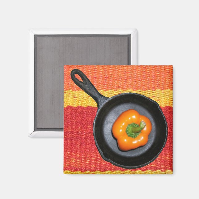 Pepper in Iron Skillet Magnet (Front/Back)