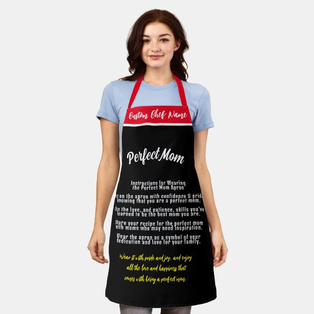 Perfect Mom Apron Gift Personalized Instructions (Worn)
