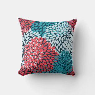 Perfect Throw Pillows for Your Bedroom