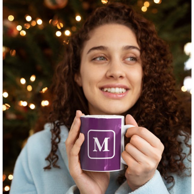 Perfection de prune - Mug de café Monogram (Créateur téléchargé)