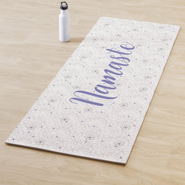 Periwinkle Taupe White Flowers Yoga Mat (In Situ)