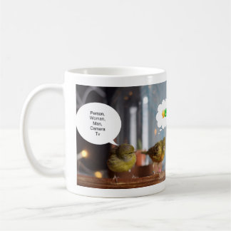 Person Woman Man Camera Tv mug Trump drôle