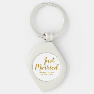 Personalised Newlywed Honeymoon Just Married Keychain