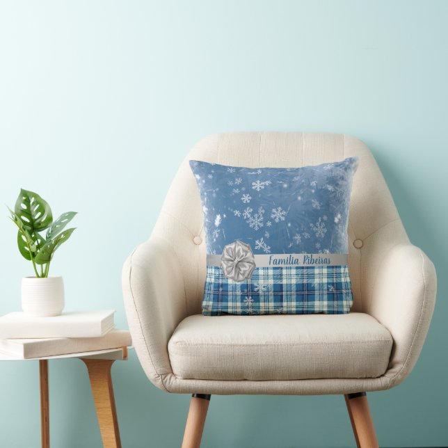 Personaliza Navidad Elegante Cuadriculado Azul  Throw Pillow (Chair)