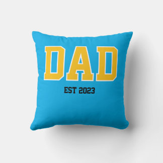 Personalize DAD est Throw Pillow