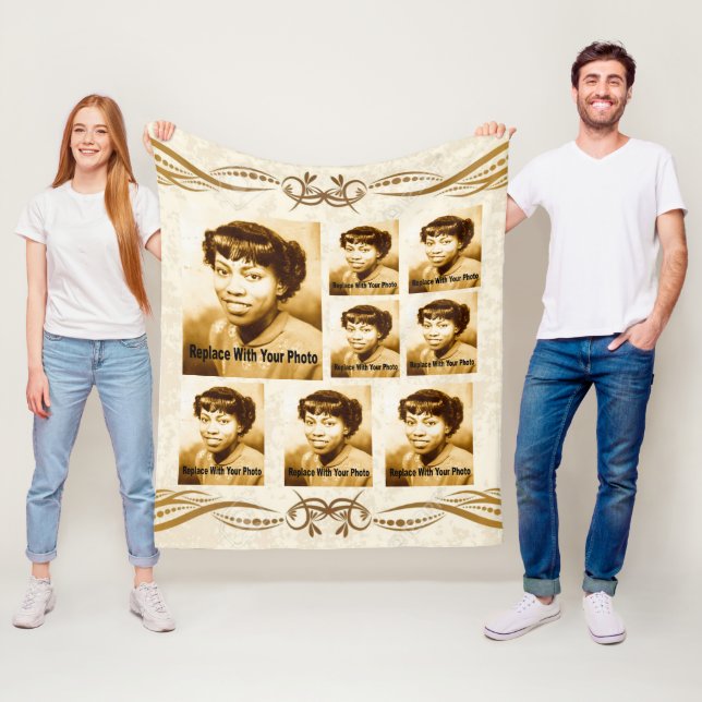 Personalize Fleece Blanket (In Situ)