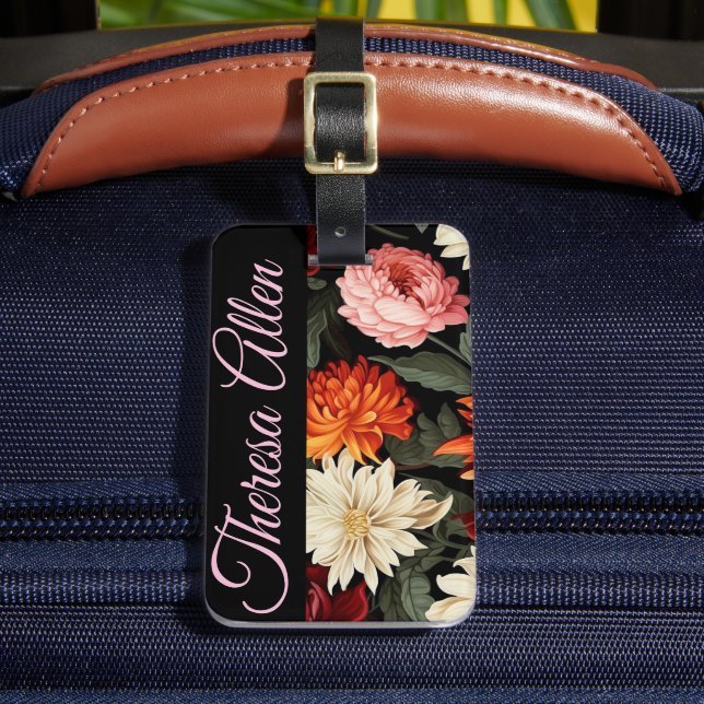 Personalized black & pink baggage tag (Front Insitu 2)
