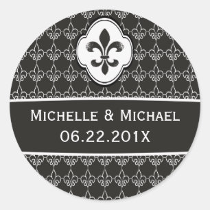 Personalized Black White Fleur de Lis Chain Classic Round Sticker