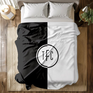 Personalized Black & White Geometric Design Fleece Blanket