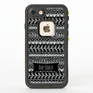 Personalized Black & White Rows of Doodle Patterns