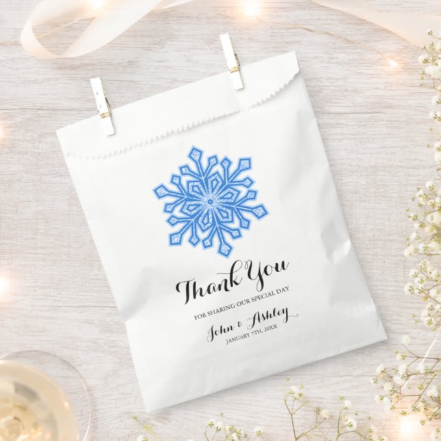 Personalized Blue Snowflake Winter Wedding Favour Bag (Clipped)