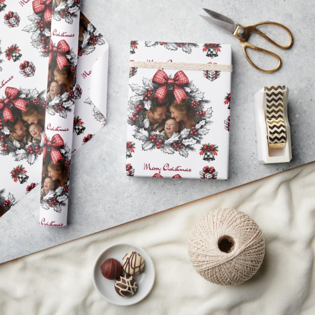 Personalized Christmas Pattern Wrapping Paper (Crafts)
