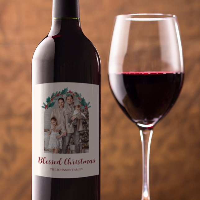 Personalized Christmas Wreath Photo Wine Label (Creator Uploaded)