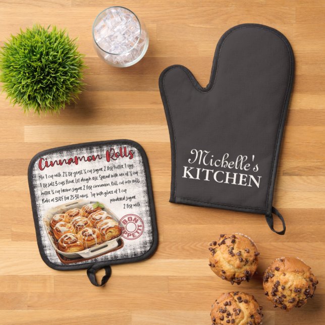 Personalized Cinnamon Rolls Baking Recipe Oven Mitt & Pot Holder Set (Top Down)