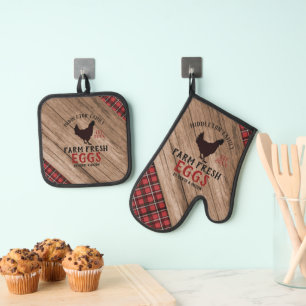 Personalized Country Farmhouse Style Oven Mitt & Pot Holder Set