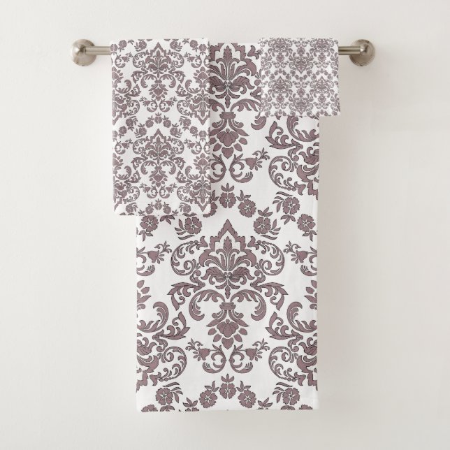 Personalized Custom Bath Towels (Insitu)
