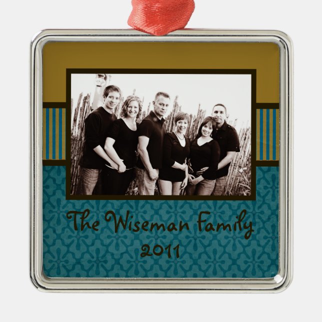 Personalized Custom Christmas PHOTO Ornament (Front)