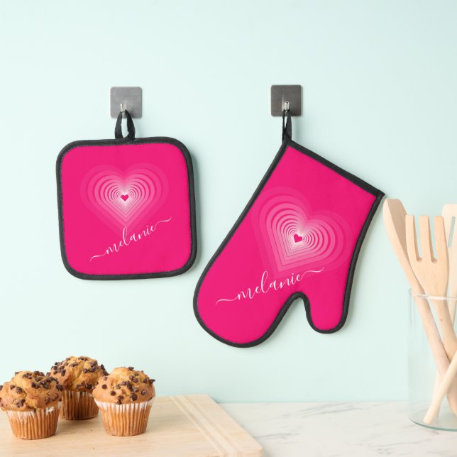 Personalized Custom Name Hearts Pink Oven Mitt & Pot Holder Set (Insitu(Hanging))