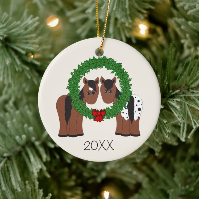 Personalized Cute Horse Couple Christmas Wreath Ceramic Ornament (Tree)