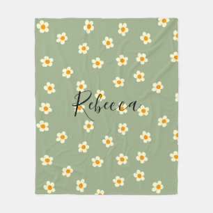Personalized Cute Modern Daisy Pattern Green Fleece Blanket