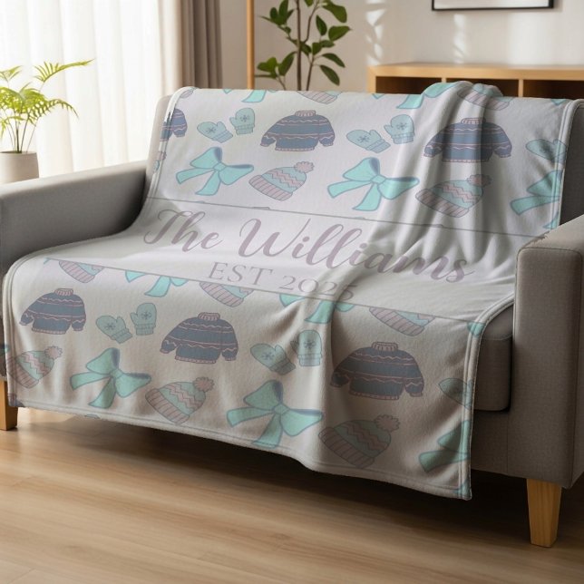 Personalized Cute Sweaters, Mittens & Bows Fleece Blanket (Creator Uploaded)