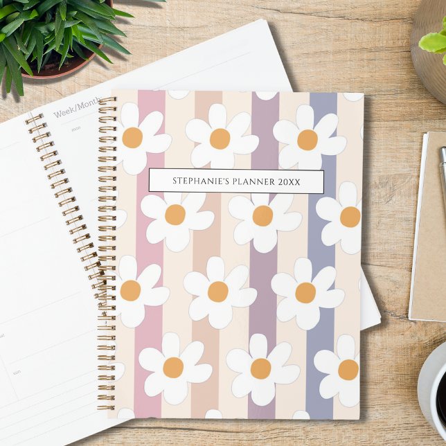 Personalized Daisy Floral Pattern Pastel Planner (Creator Uploaded)
