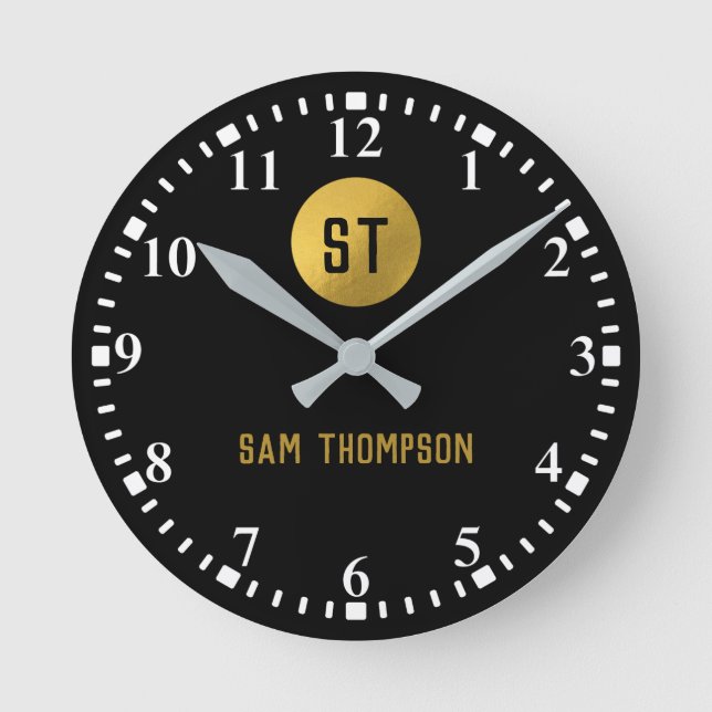 Personalized Elegant Black & Gold Modern Monogram Round Clock (Front)