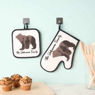Personalized Family Name Bear Silhouette Oven Mitt & Pot Holder Set
