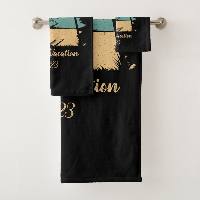 Personalized family vacation bath towel set (Insitu)
