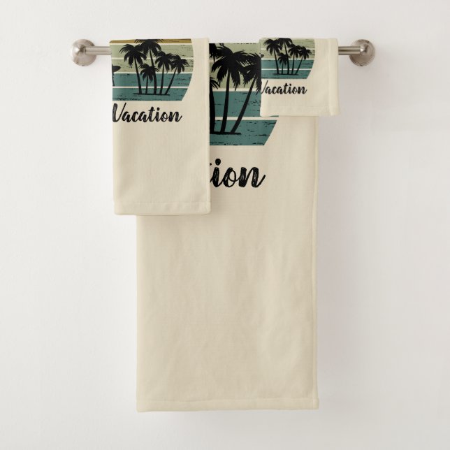 Personalized family vacation bath towel set (Insitu)