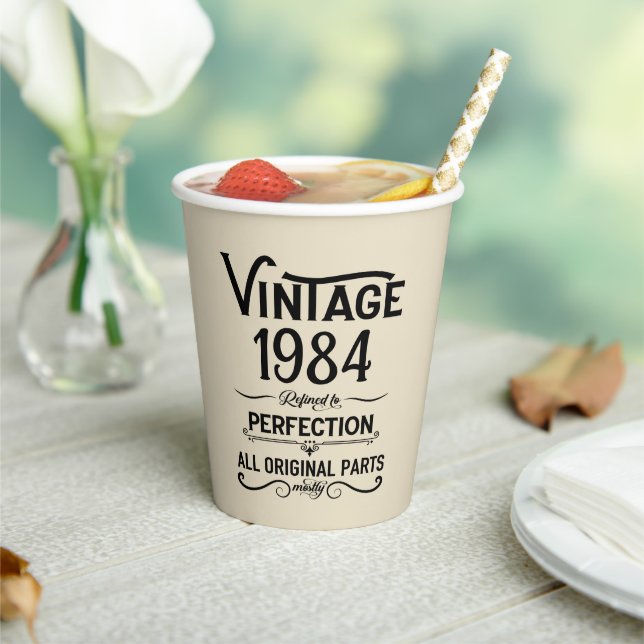 Personalized forty vintage 40th birthday party paper cups (Insitu)