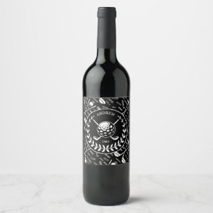 Personalized golfer stylish golf logo wine label
