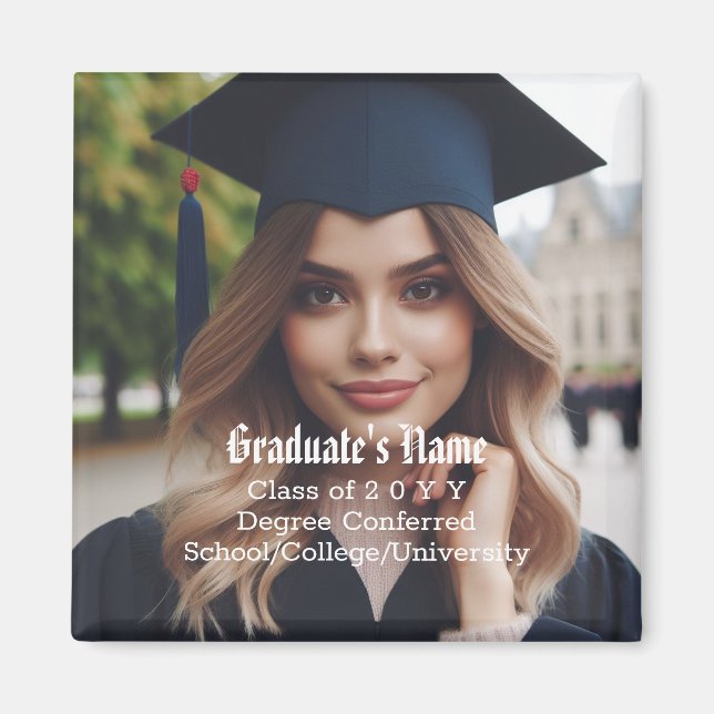 Personalized Graduate's Photo, Name and Class Year Magnet (Front)