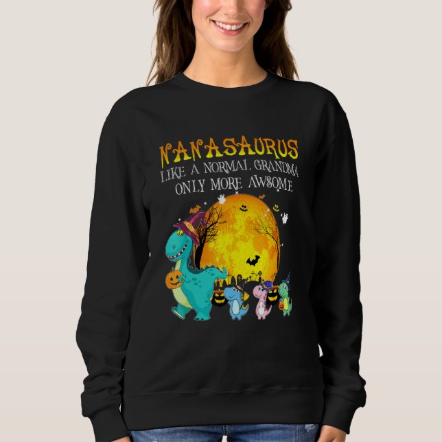 Personalized Grandma Saurus Halloween Dinosaurus C Sweatshirt (Front)