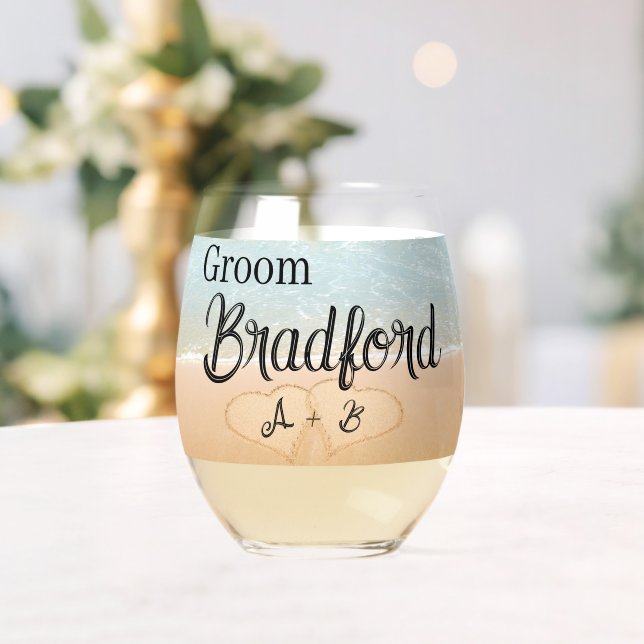 Personalized Groom Beach Wedding Hearts in Sand Stemless Wine Glass (Insitu (Wedding))
