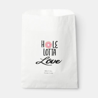 Personalized “Hole Lotta Love” Doughnut Favour Bag