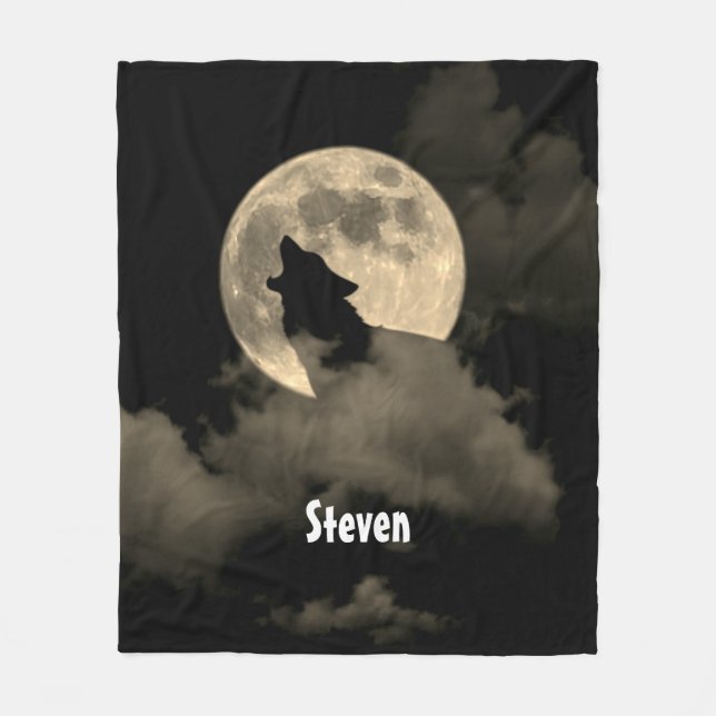 Personalized howling wolf fleece blanket (Front)