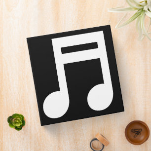 Personalized lesson binder with big music note