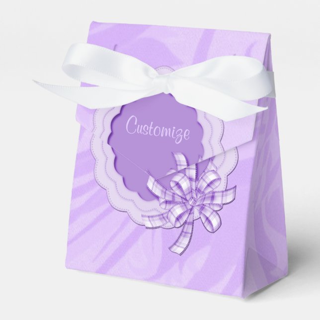 Personalized Lilac Scalloped Frame Favour Box (Front Side)