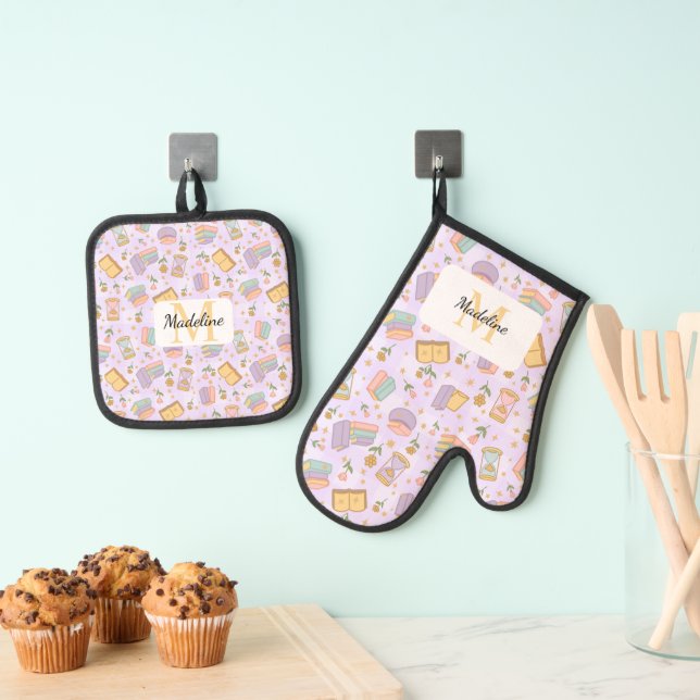 Personalized Magic Times Monogram Name Lilac Oven Mitt & Pot Holder Set (Insitu(Hanging))