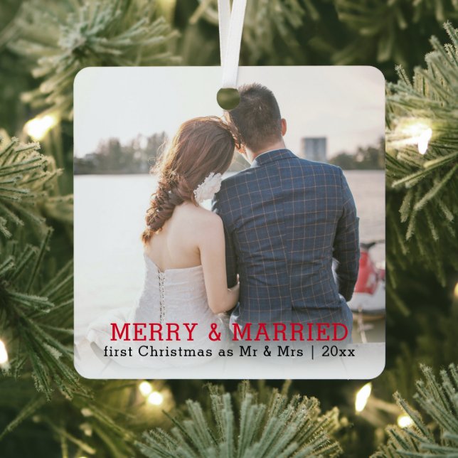 Personalized Merry And Married Christmas Metal Ornament (Insitu)