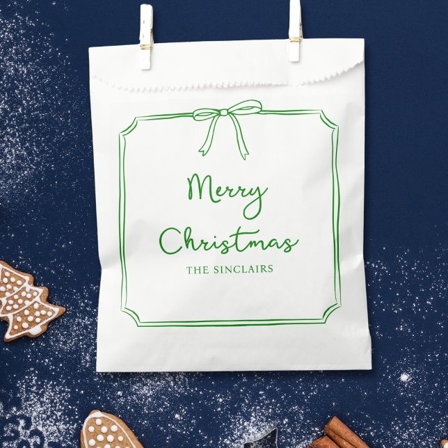 Personalized Minimalist Bow Design Christmas Party Favour Bag (Spread holiday cheer with this custom Christmas gift bag—perfect for treats and small gifts!)
