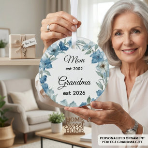 Personalized Mom to Grandma pregnancy announcemen Glass Ornament