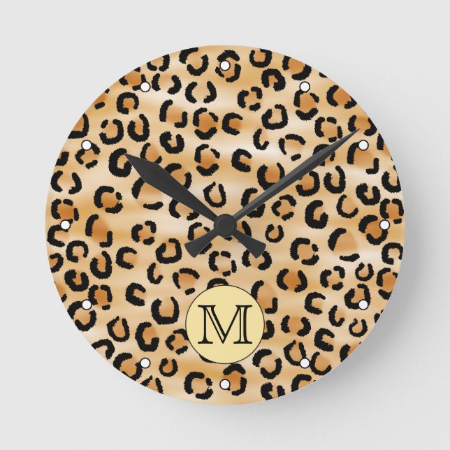 Personalized Monogram Leopard Print Pattern. Round Clock (Front)