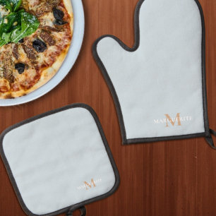 Personalized Name Monogram Oven Mitt & Pot Holder Set