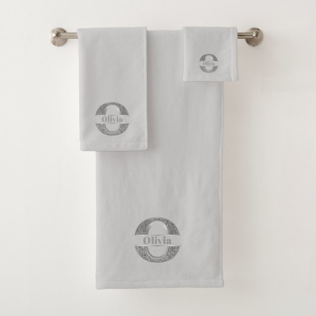 Personalized O Initial Silver Monogram Your Name Bath Towel Set (Insitu)